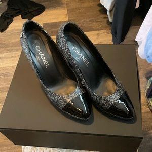Chanel pumps